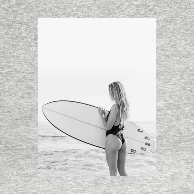 She surfer by garte